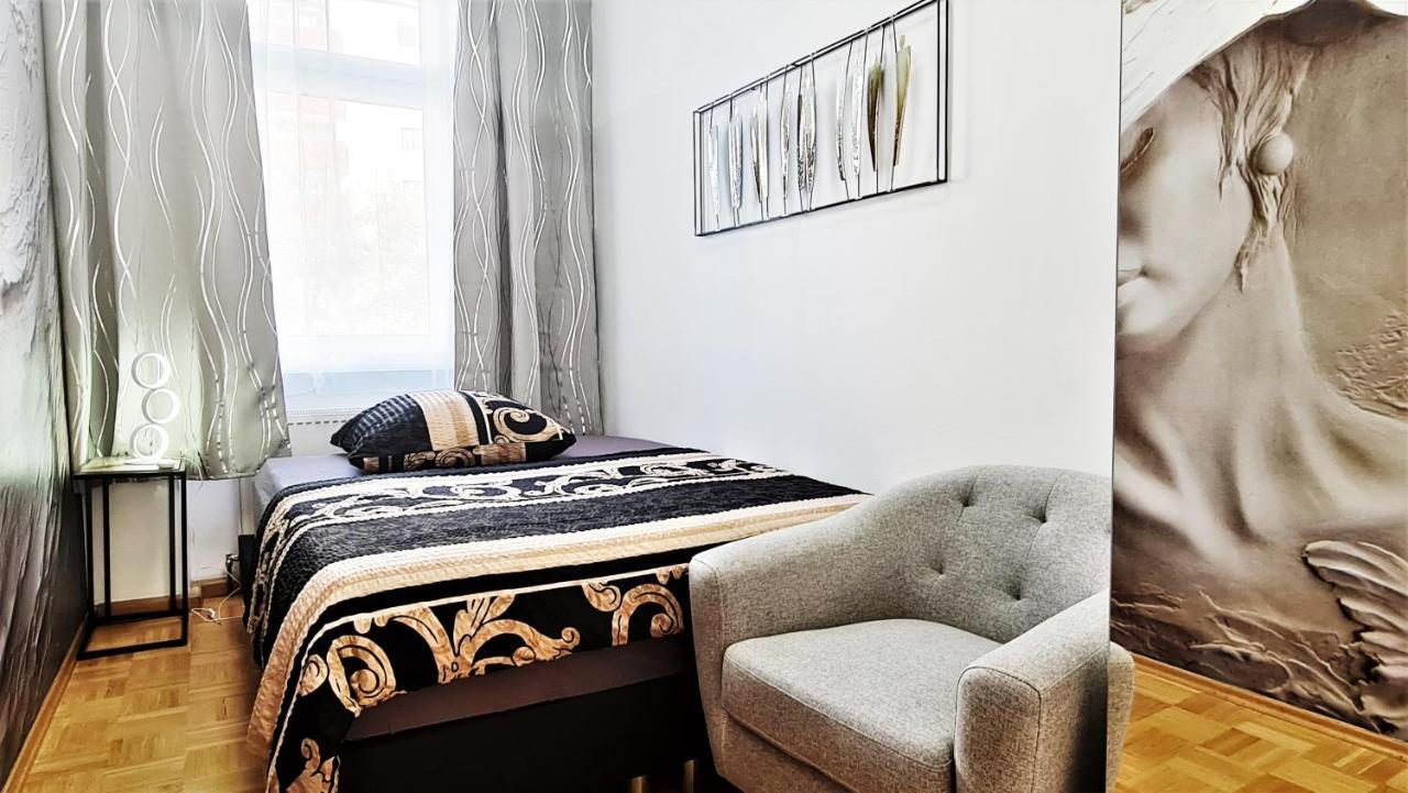 Boutique Apartments Vienna - Luxury 2 ภายนอก รูปภาพ