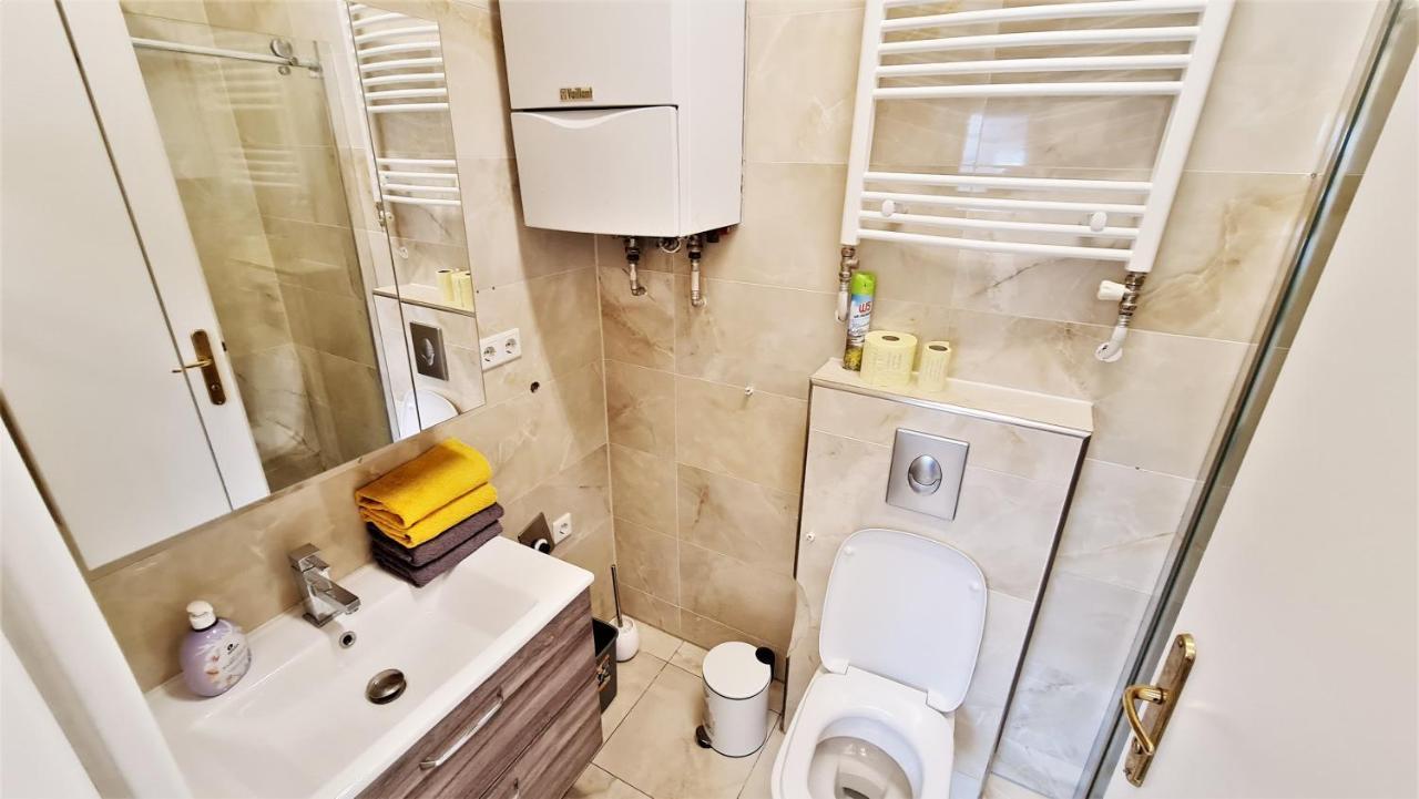 Boutique Apartments Vienna - Luxury 2 ภายนอก รูปภาพ