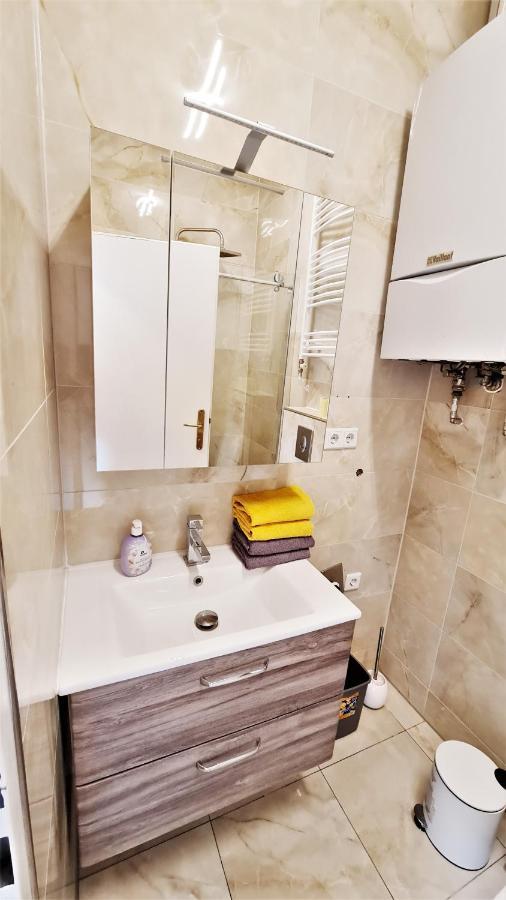 Boutique Apartments Vienna - Luxury 2 ภายนอก รูปภาพ